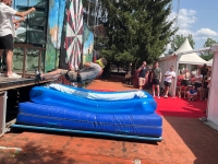 Faux saut à l’élastique 